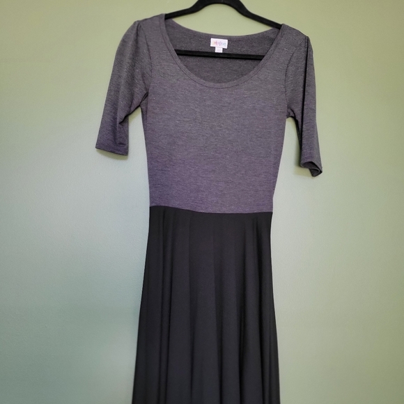 Lularoe Nicole - Picture 1 of 4